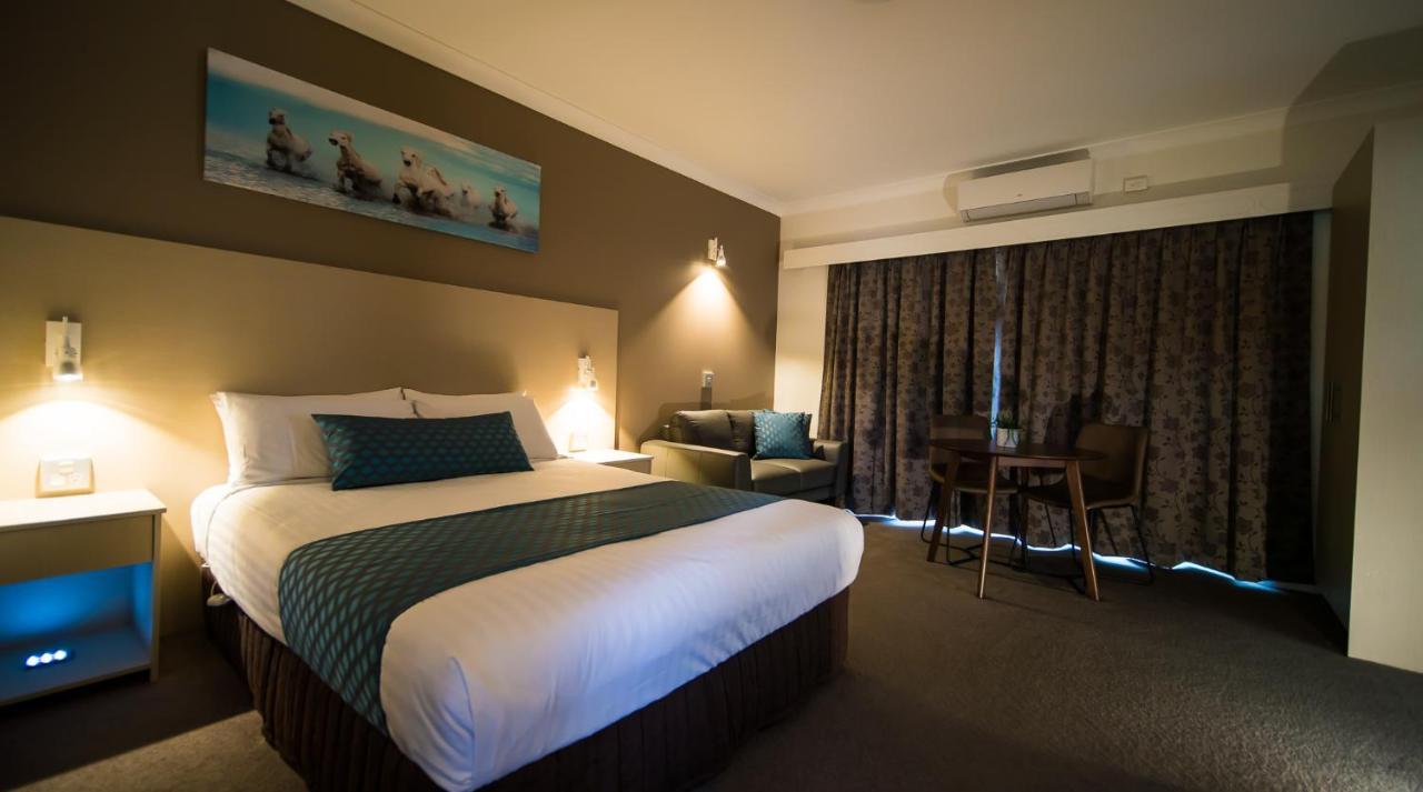 Hamilton'S Queanbeyan Motel ภายนอก รูปภาพ