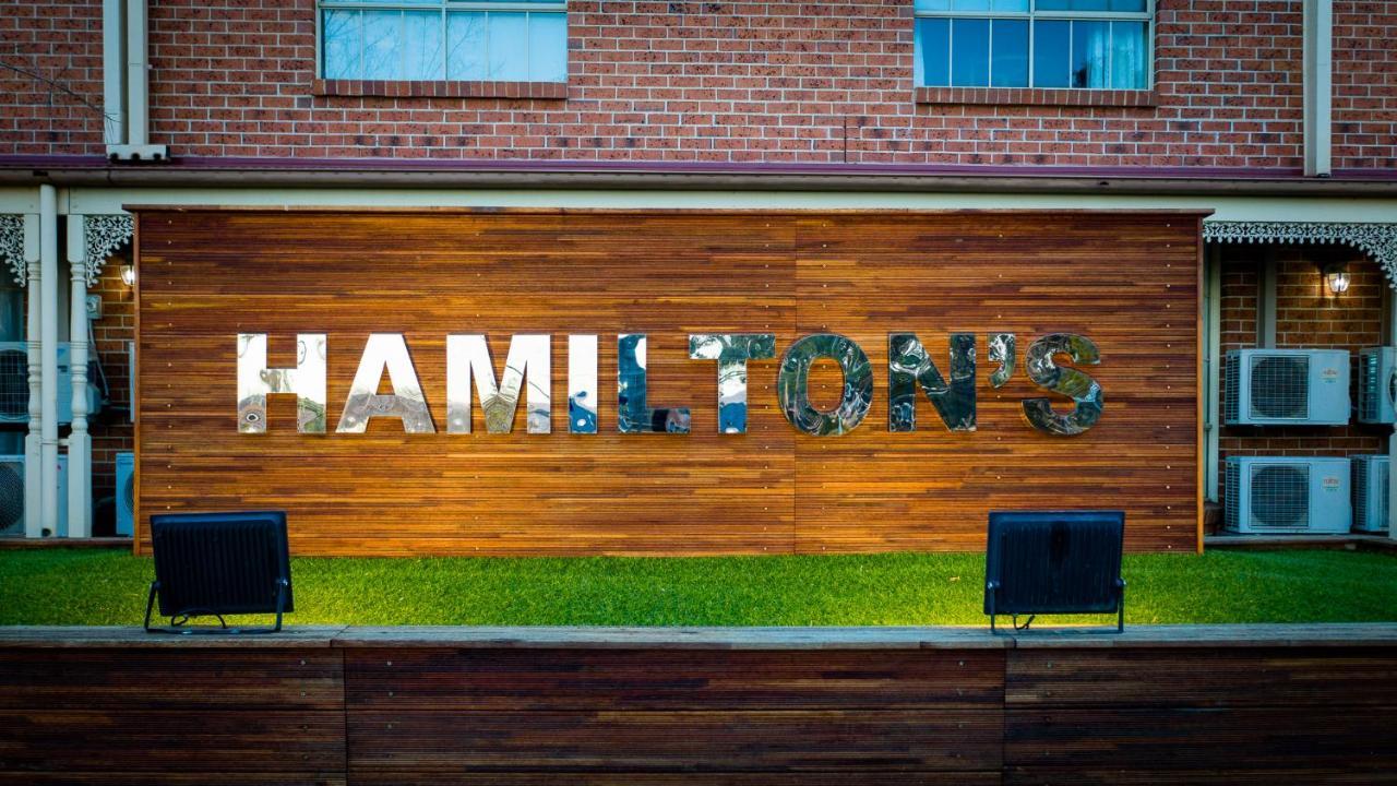 Hamilton'S Queanbeyan Motel ภายนอก รูปภาพ