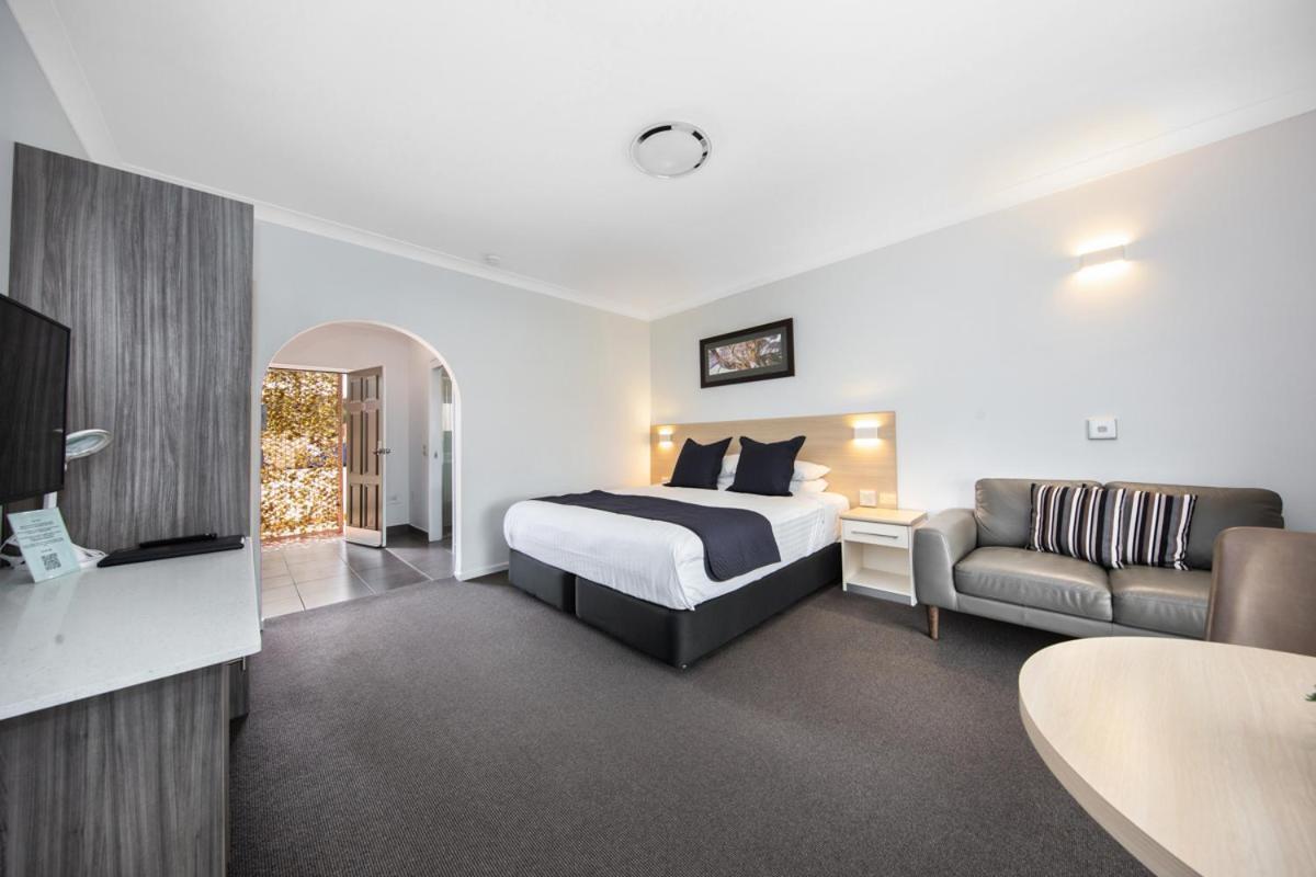 Hamilton'S Queanbeyan Motel ภายนอก รูปภาพ