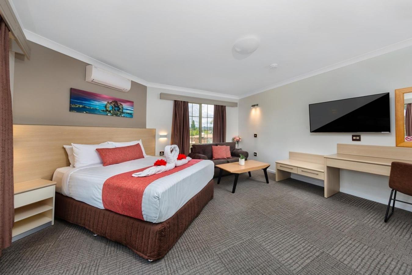 Hamilton'S Queanbeyan Motel ภายนอก รูปภาพ